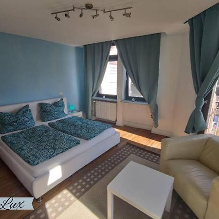 De Lux Gaestehaus Фёльклинген Экстерьер фото